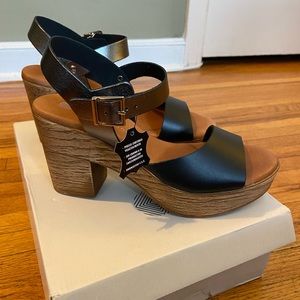Eric Michael Black/Pewter Size EU 38/ US 7.5 block heel sandals - NWT